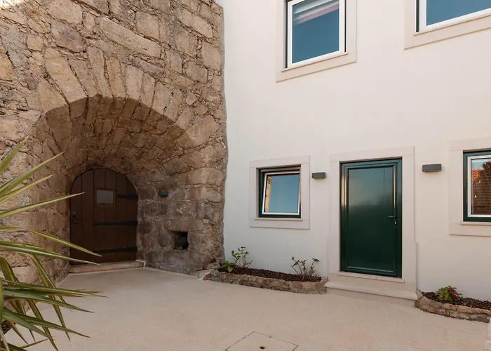 Confluentia H&A - Believe It Or Not Apartments Coímbra
