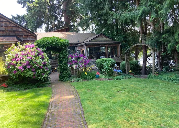 Cottage Lake Bed And Breakfast Woodinville