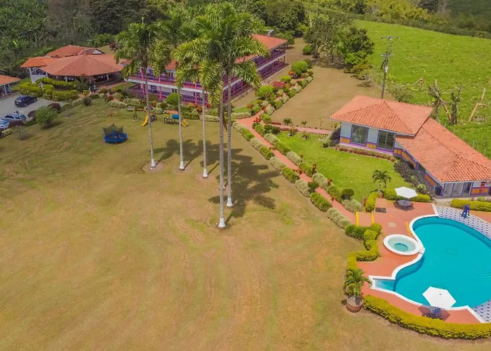 Hotel Arrayanes del Quindío