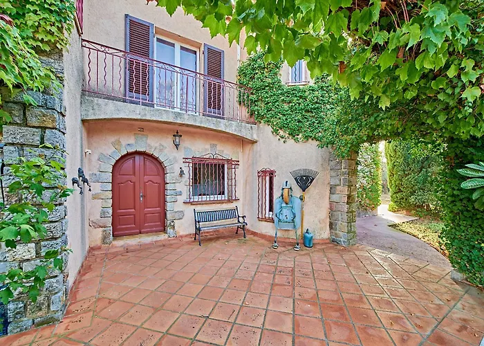 VILLA MERCEDES 300 m de la plage