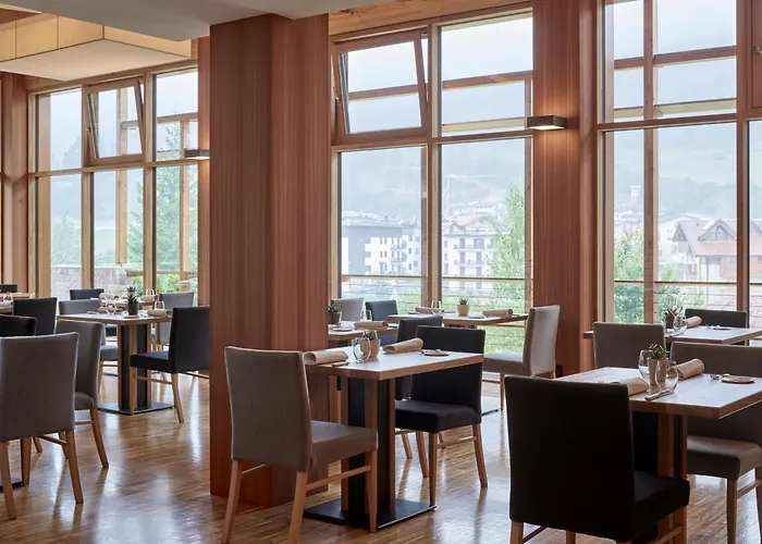 Corona Dolomites Hotel