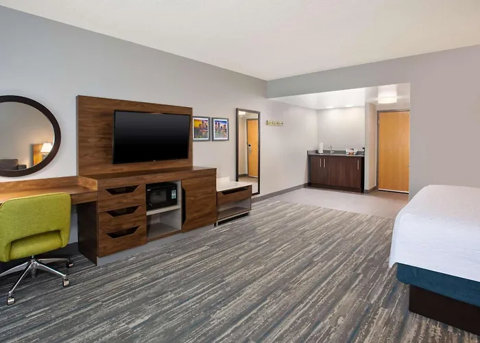 Hampton Inn & Suites Tampa East Casino Area