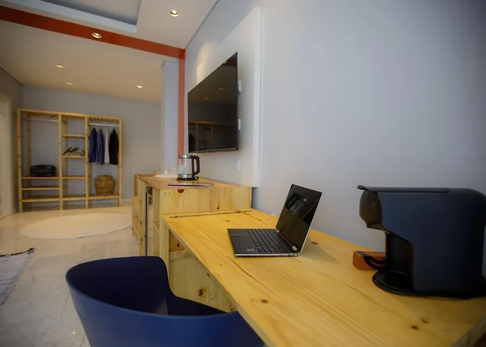 Cowork Lab Suites