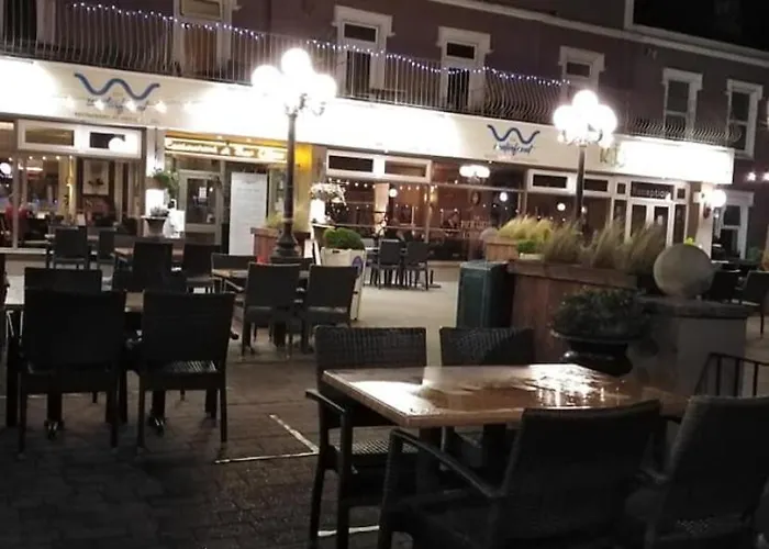 Smiths Hotel