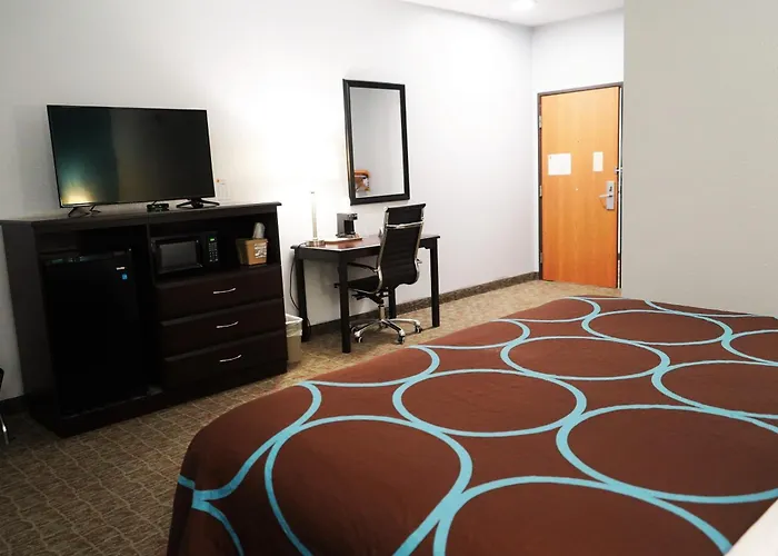 Super 8 By Wyndham Grove City