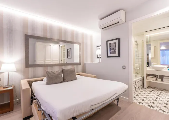 Serennia Fira Gran Via Exclusive Rooms