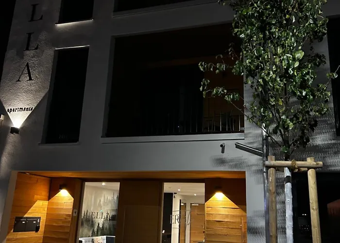 Cella Apartments ****