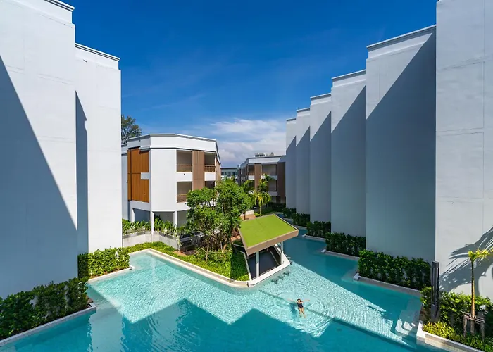 Bella Nara Phuket Naiyang Beach