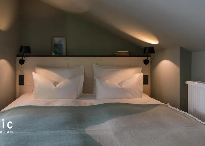 Blyb Hotel