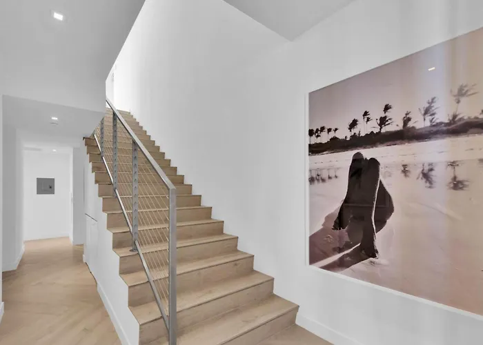 W South Beach Private Luxury Suites