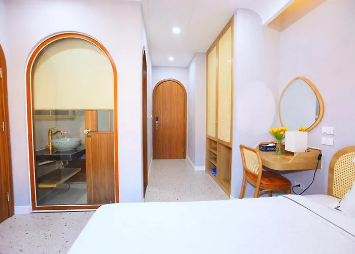 Rova Hotel