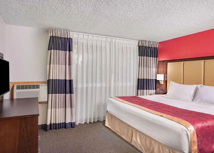 Ramada By Wyndham Keystone Near Mt Rushmore