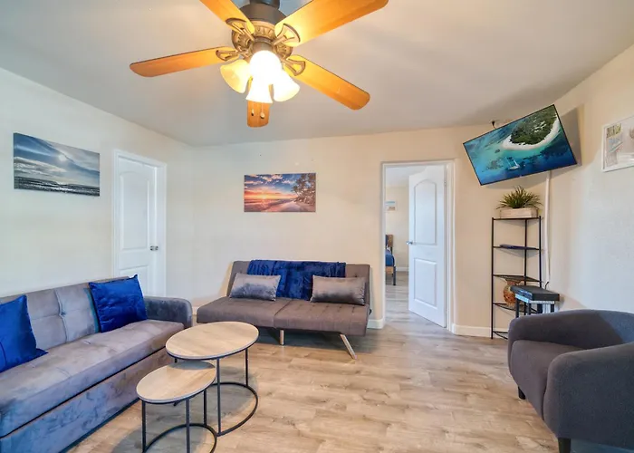Camelot Beach Suites