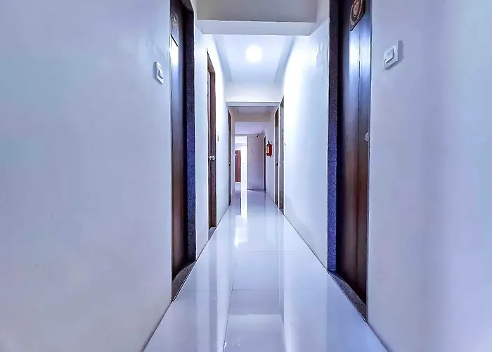 Hotel O Crown Hotel