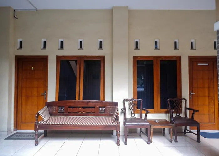 Urbanview Syariah Wisma Wongso Borobudur