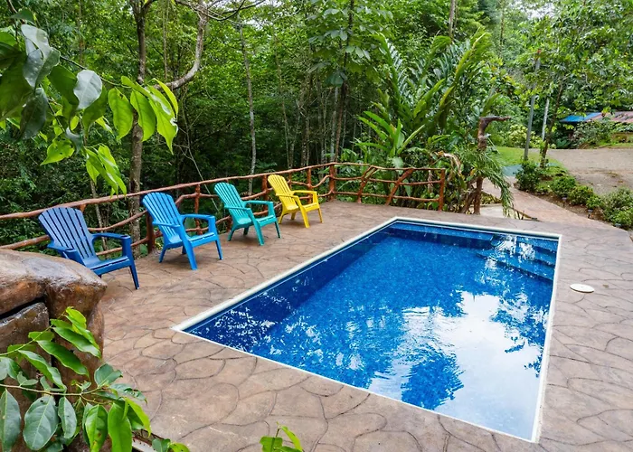 Hidden Paradise Lodge