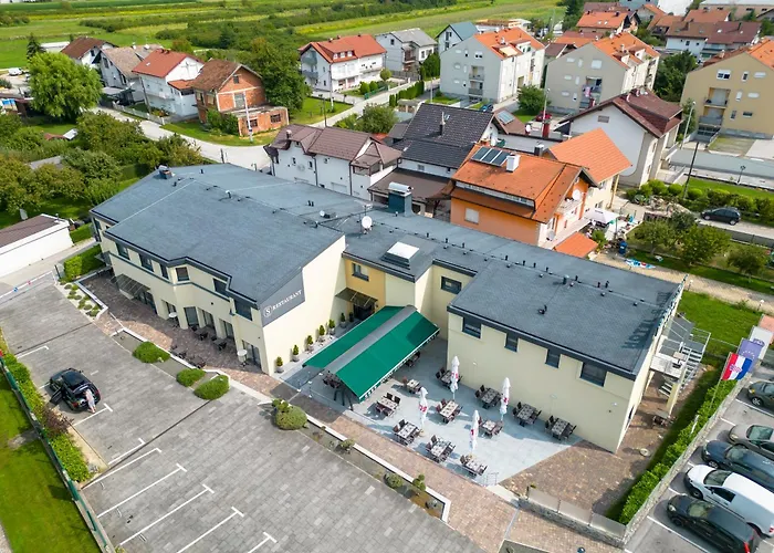 Hotel Santiny
