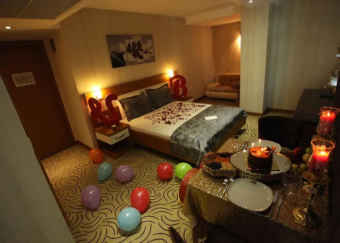Dies Hotel