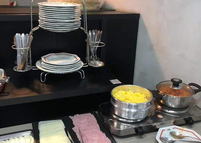 Castelar Novo Hotel