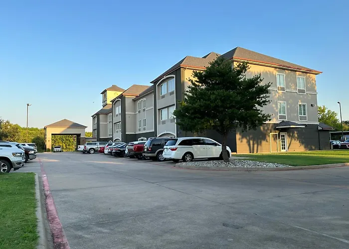 La Quinta By Wyndham Sulphur Springs