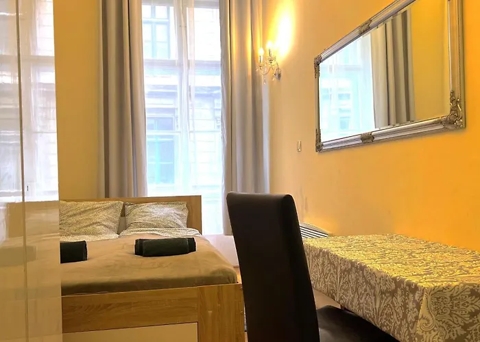 Best Of Guest House By Small Home Budapeste