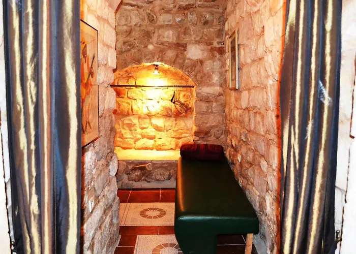 Palacio Domain - Stylish European Luxury Boutique Hotel