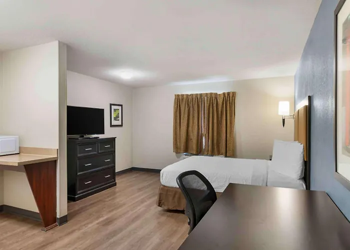 Extended Stay America Select Suites - St Louis - Earth City