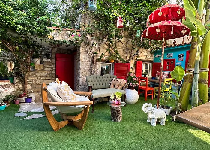 Marissa Boutique Cesme