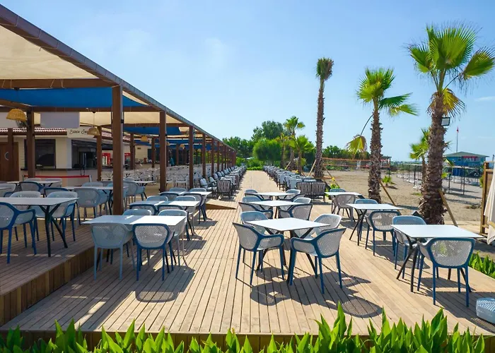 La Benata Beach Hotel