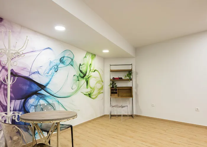 Lines Concept Accommodation