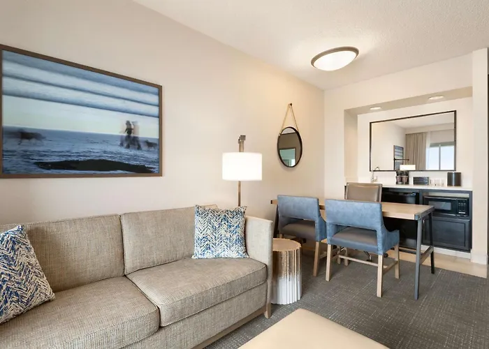 Embassy Suites By Hilton Monterey Bay Seaside