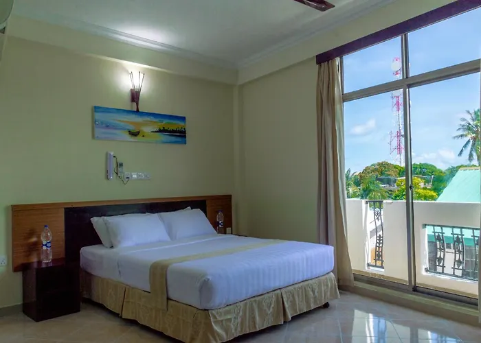 Maaniya Residence