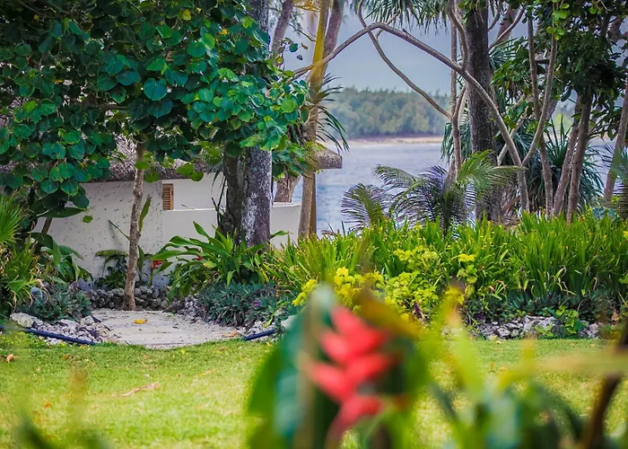Nakatumble - Luxury Sustainable Villa With Farm
