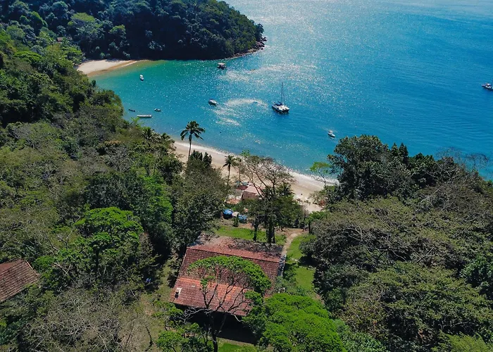 Casa Paraiso Full House Rent With Amazing Sea View, Ilha Grande