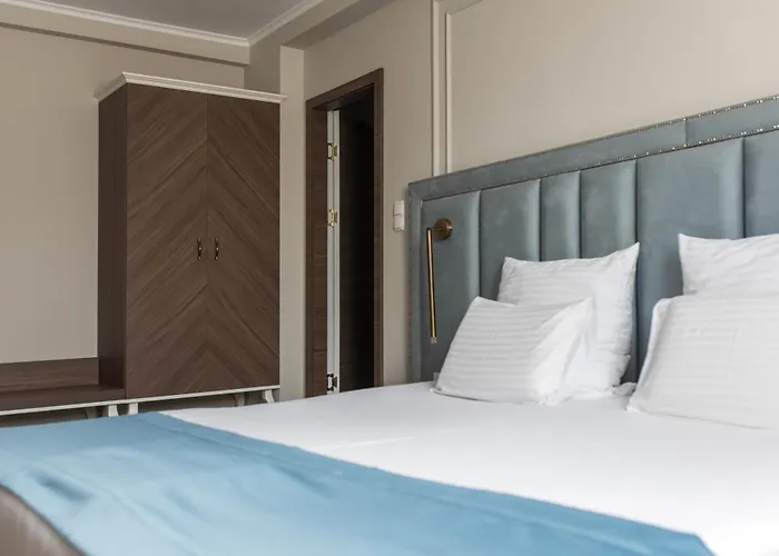 Hotel Anna Palace