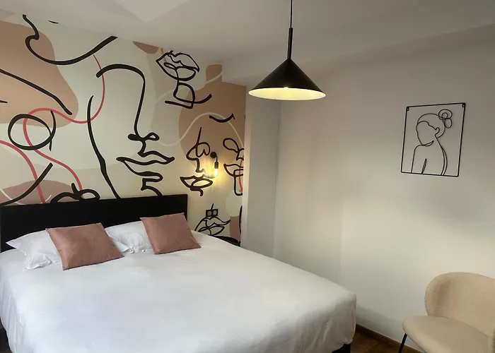 Hotel Le Dormeur Du Val