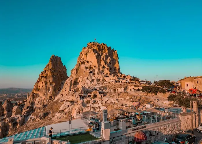 Caldera Cave Hotel