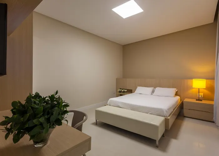Leopoldo Hotel Guanamby