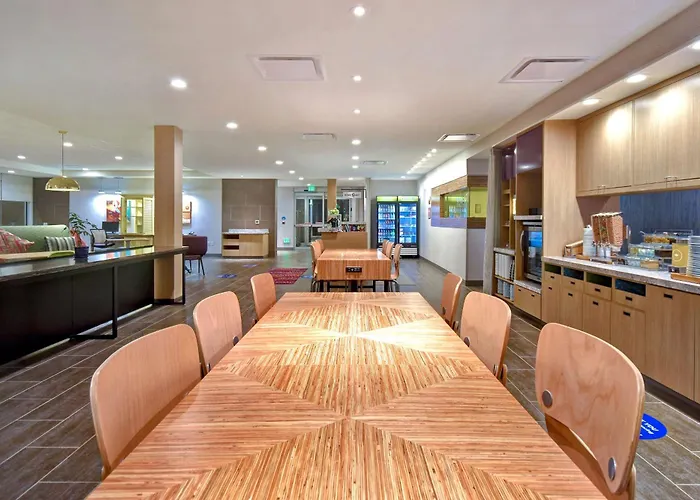 Home2 Suites Eau Claire South, Wi