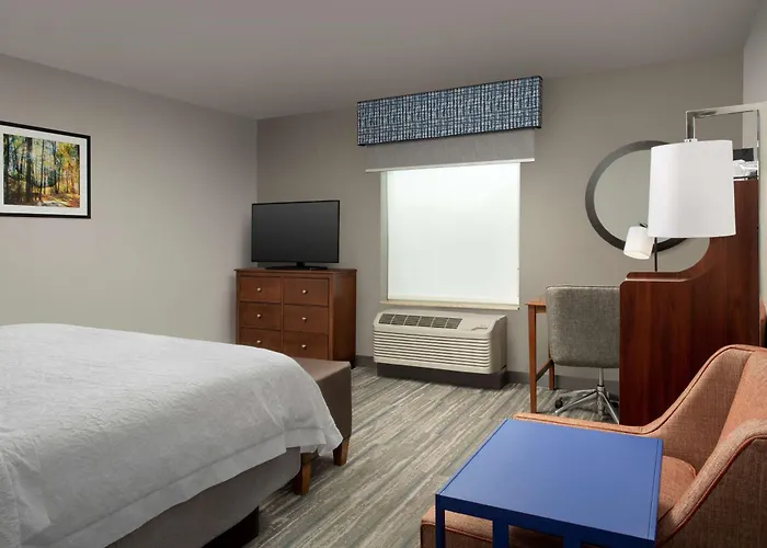 Hampton Inn & Suites Holly Springs