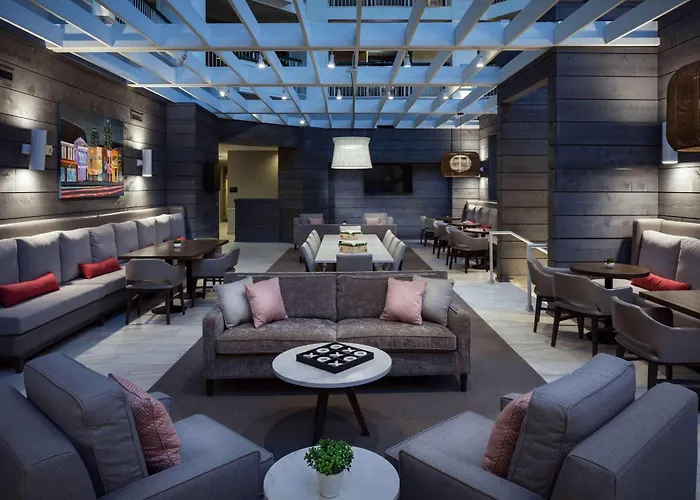 Hilton Suites Brentwood