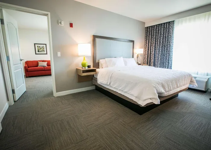 Hampton Inn & Suites Tempe/Phoenix Airport, Az