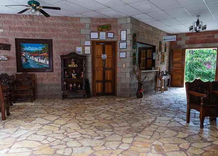 El Bosque Hotel