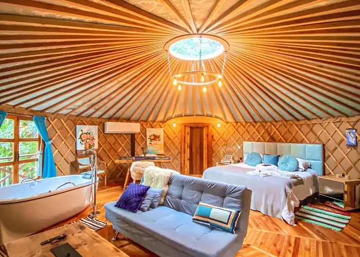 Solar Do Oriente - Glamping Mountain Experience Hotel São Joaquim