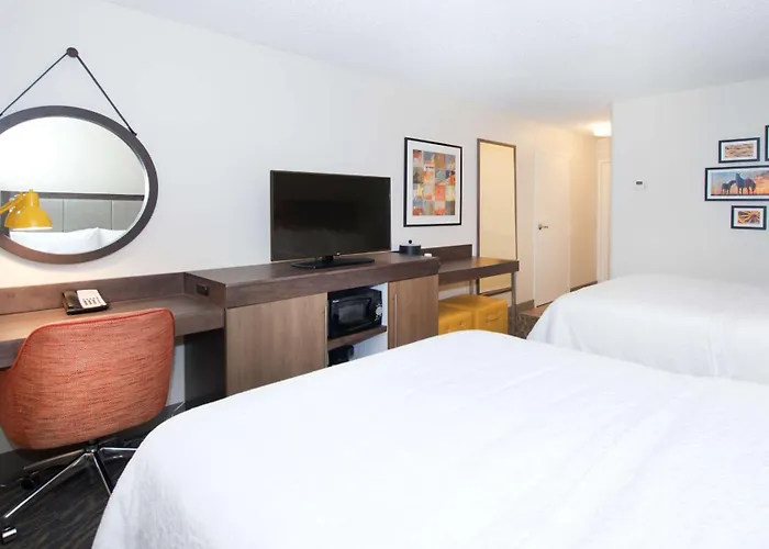 Hampton Inn & Suites N Ft Worth-Alliance Airport