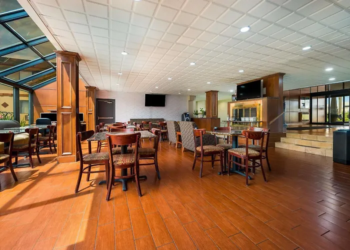 Best Western Detroit Livonia