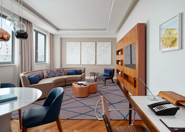 Sheraton Baku Intourist