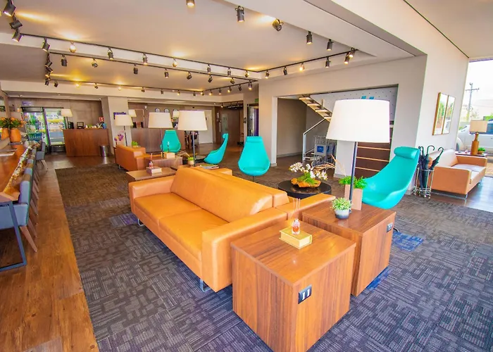 H+ Hotel