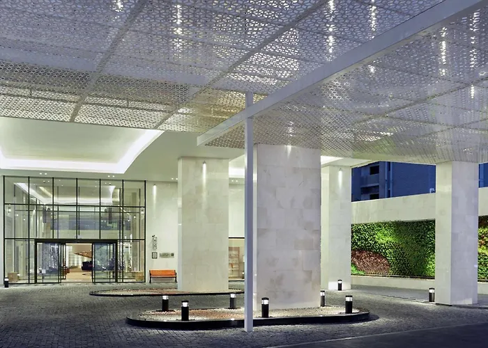 Hilton Garden Inn Muscat Al Khuwair