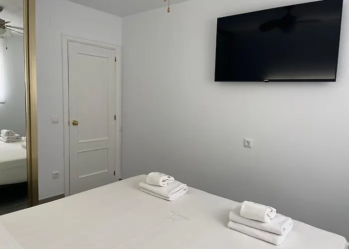 H Pelayo Noja Auto Check-In Rooms